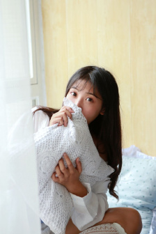 大胸的女大学生